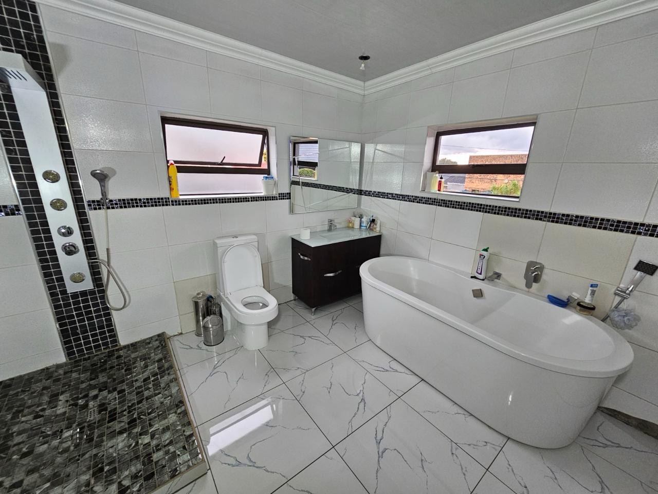 House to rent in Kibler Park, Johannesburg