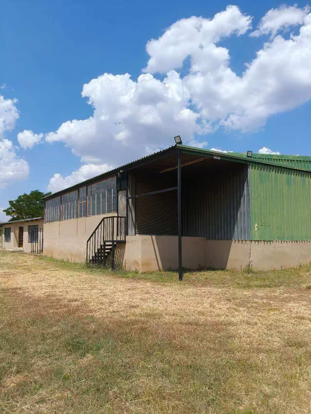 Commercial Property to rent in Rietfontein, Hartbeespoort