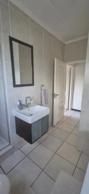 Apartment / Flat to rent in Sunninghill, Johannesburg