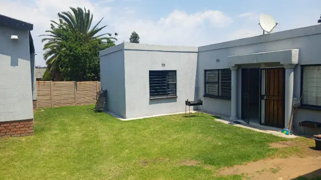 Garden cottage to rent in Norkem Park, Kempton Park