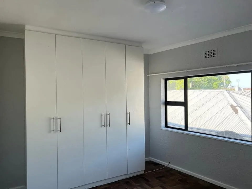 Apartment / Flat to rent in Wynberg, Cape Town