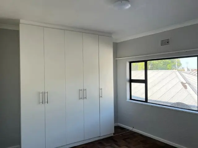 Apartment / Flat to rent in Wynberg, Cape Town