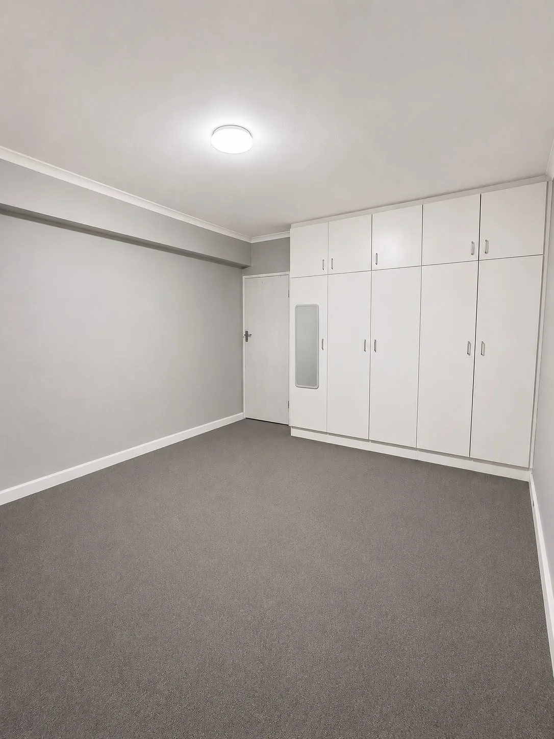 Apartment / Flat to rent in Woodstock, Cape Town
